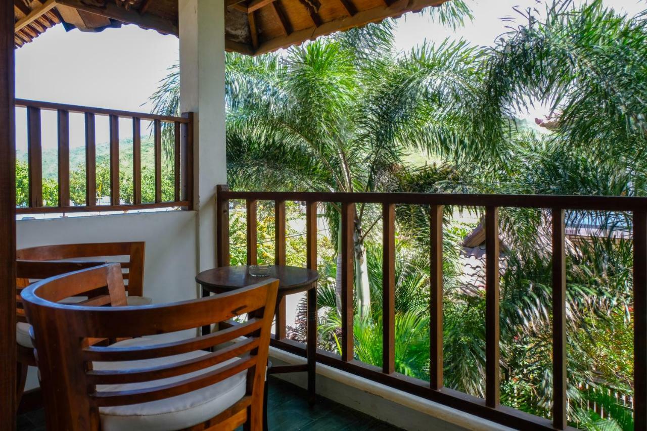 Friends Beach Hotel Kuta  Extérieur photo